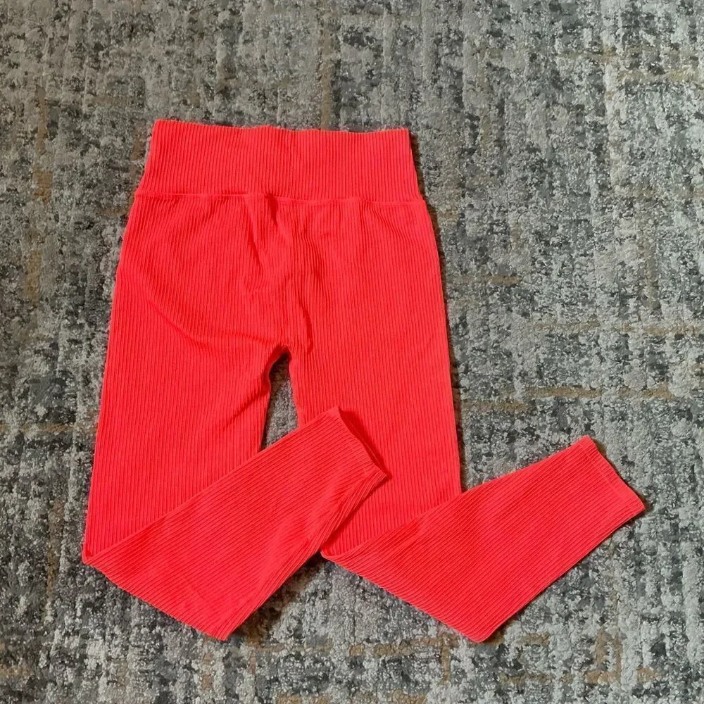 GOOD AMERICAN RIBBED LEGGINGS! EUC! SIZE 3/4